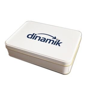 Beyaz Küçük Boy Dikdörtgen Metal Kutuda 12 adet Spesiyal Çikolata